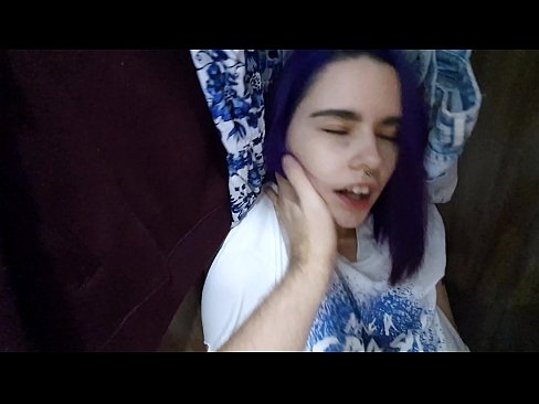 ❤️ Fûn myn suster yn 'e kast en holp har cum Porno op fy.yinshuabang.top ❌❤